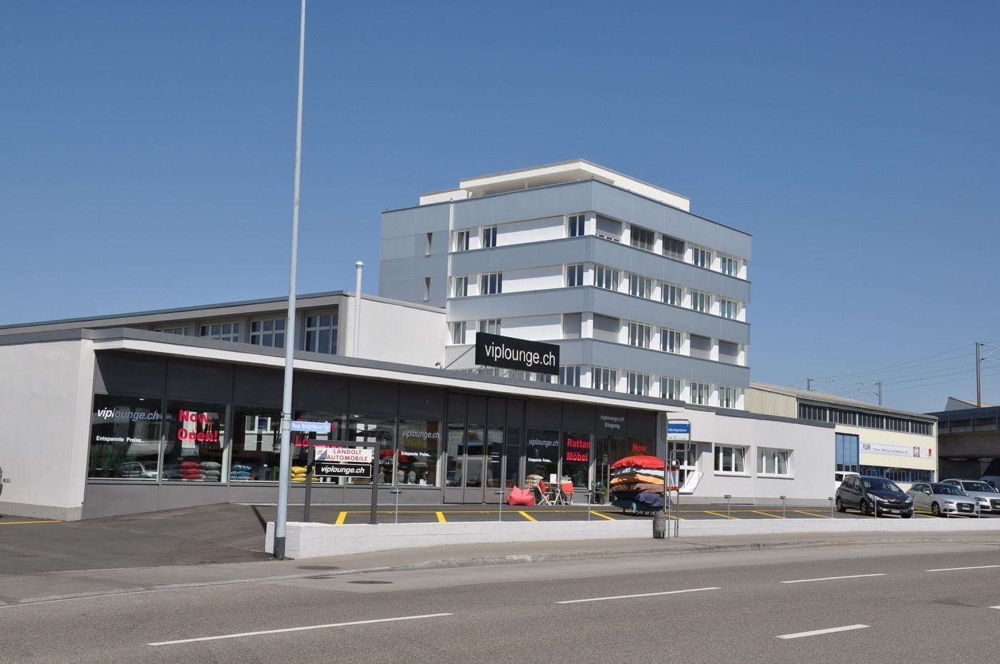 350m² commercial