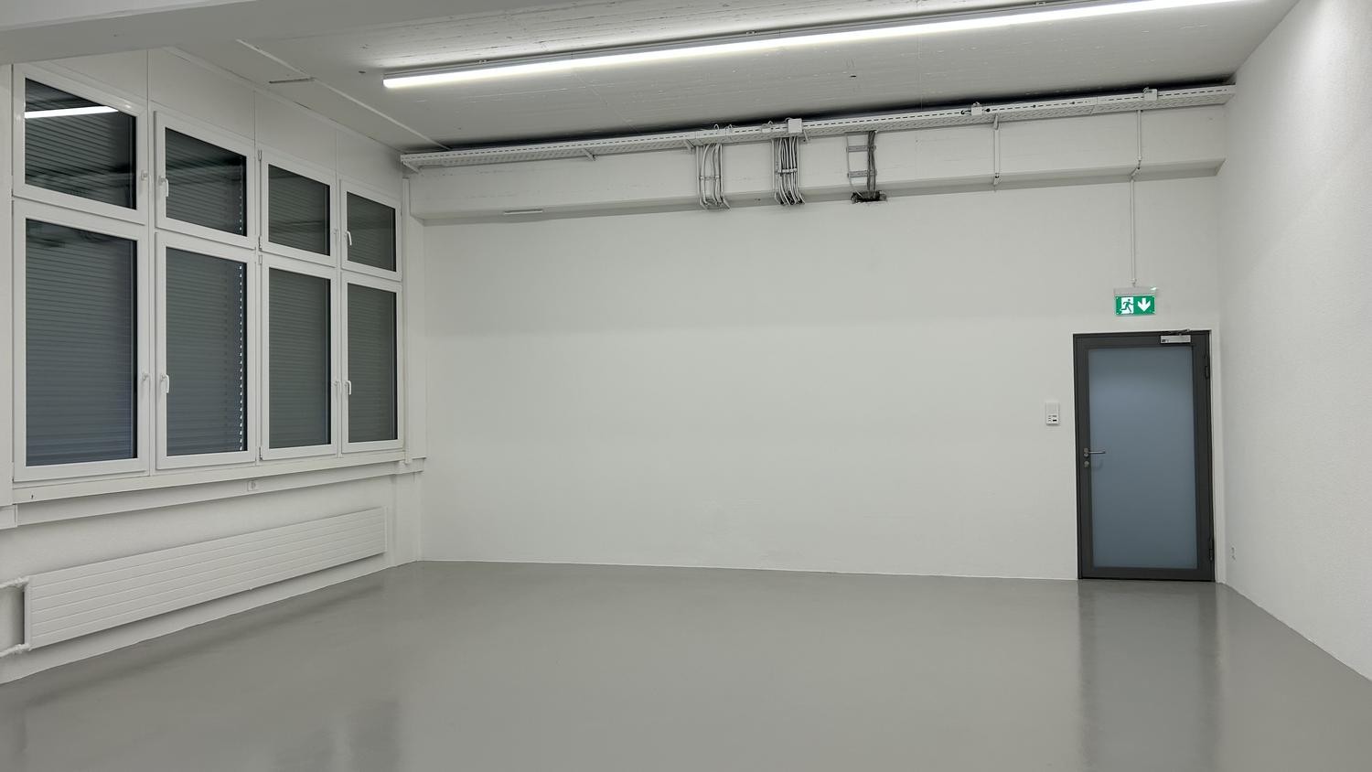 350m² commercial