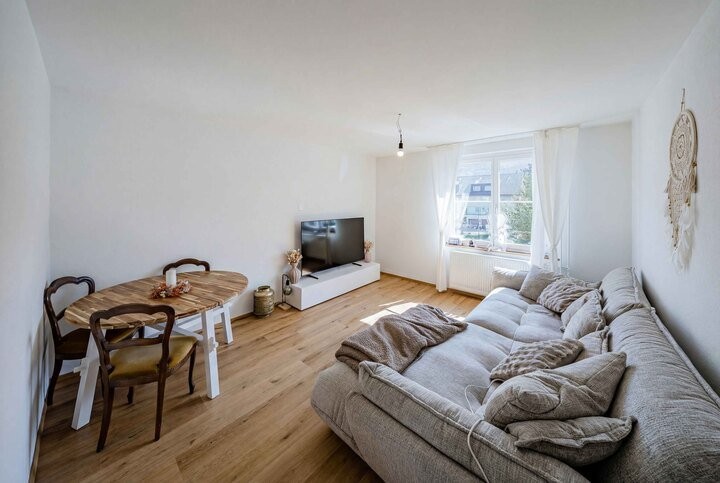 84m² living / commercial building, photo 3 of 9