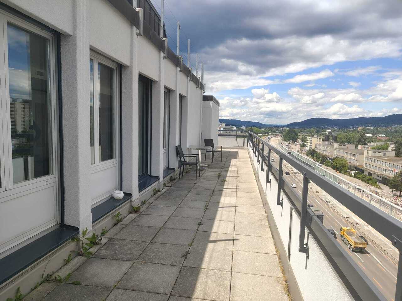 97m² office, photo 4 of 5
