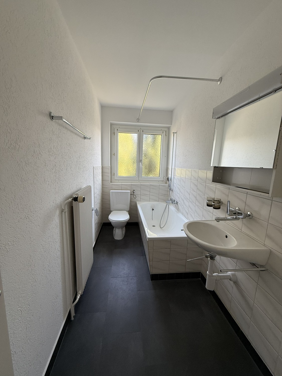 4 rooms apartment, photo 3 of 10