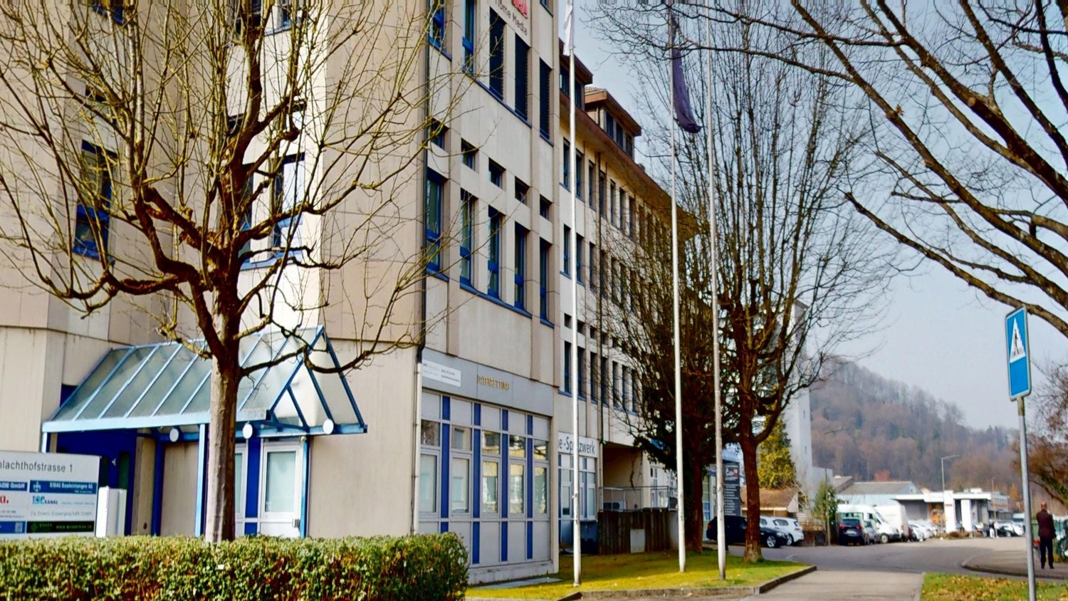 235m² commercial, photo 1 of 7