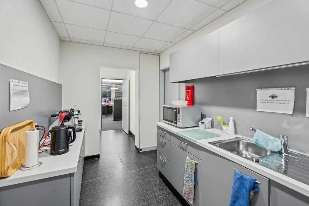 311m² office, photo 7 of 10