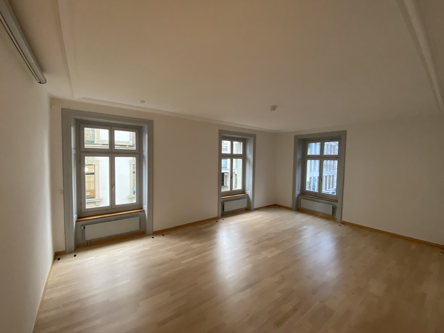 130m² ufficio, foto 1 di 9