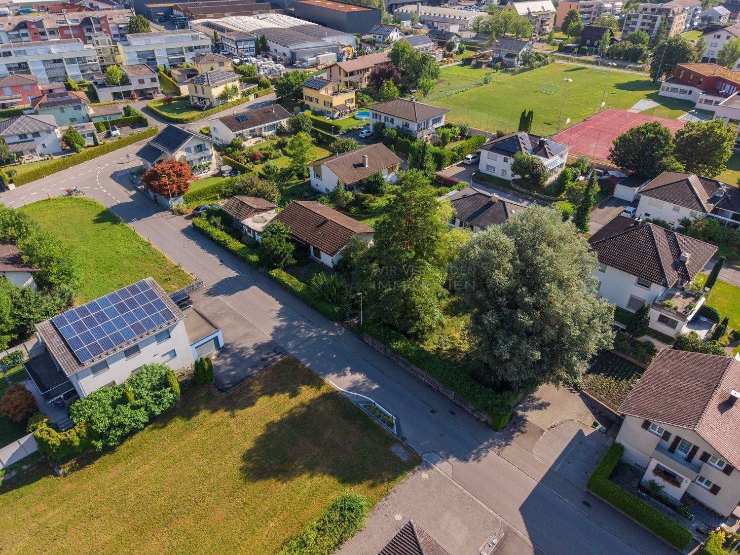 1187m² building land, photo 9 of 10