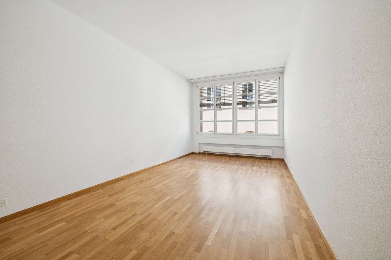 2 rooms apartment, photo 1 of 10