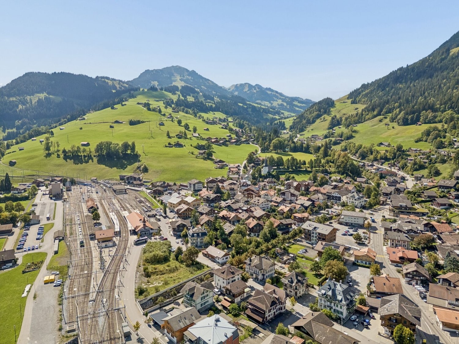 294m² edificio residenziale / commerciale