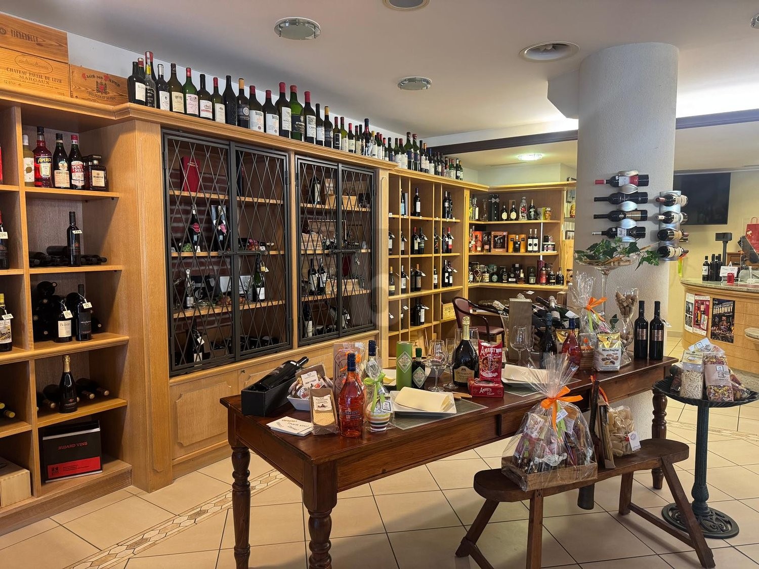 230m² restaurant, photo 4 of 4