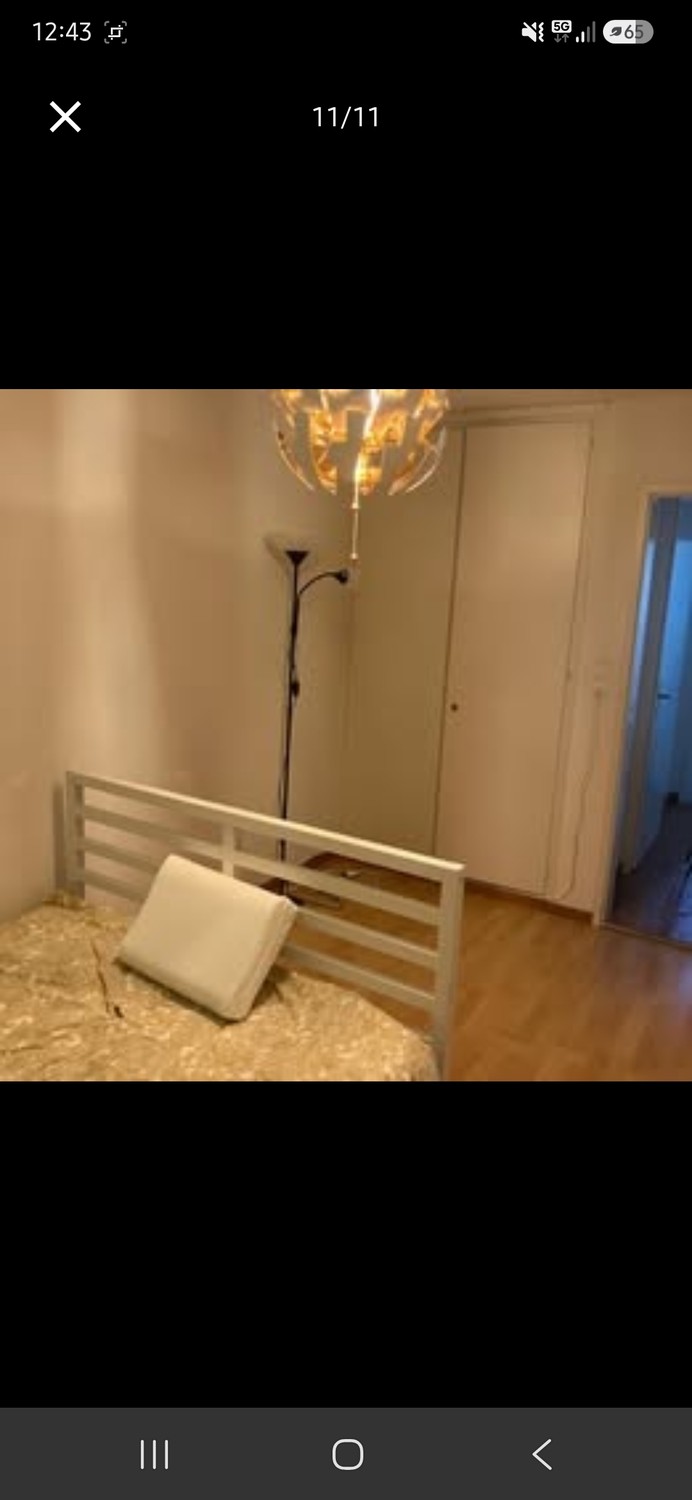 Camera in un appartamento condiviso