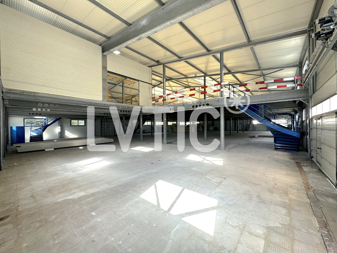 2200m² industrial object