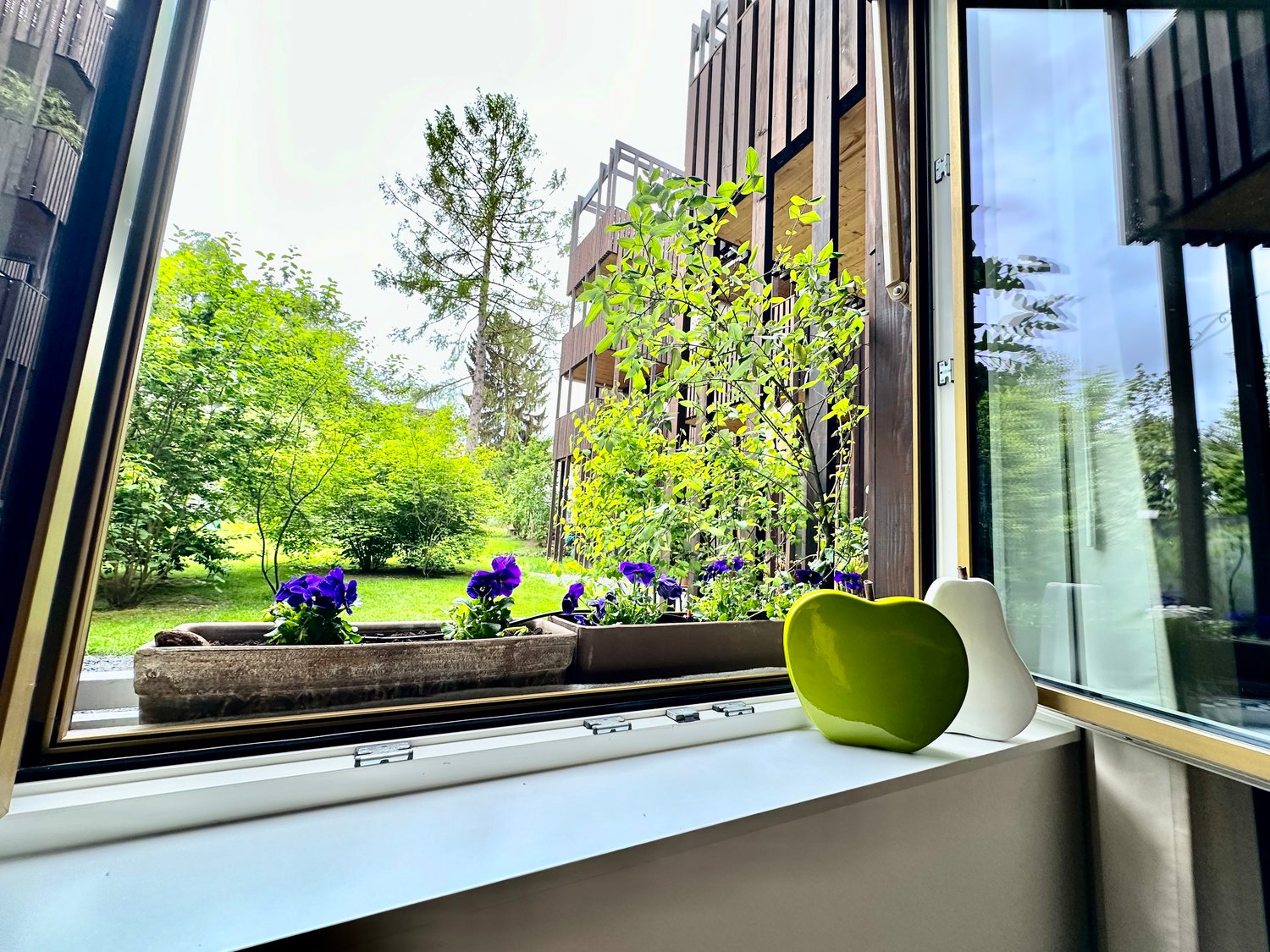 2 rooms furnished flat
