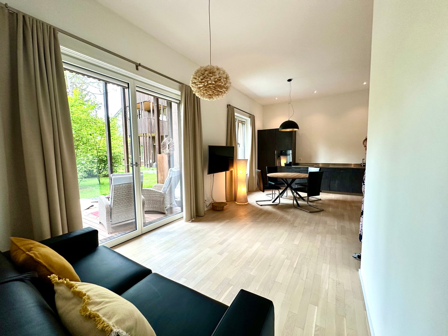 2 rooms furnished flat