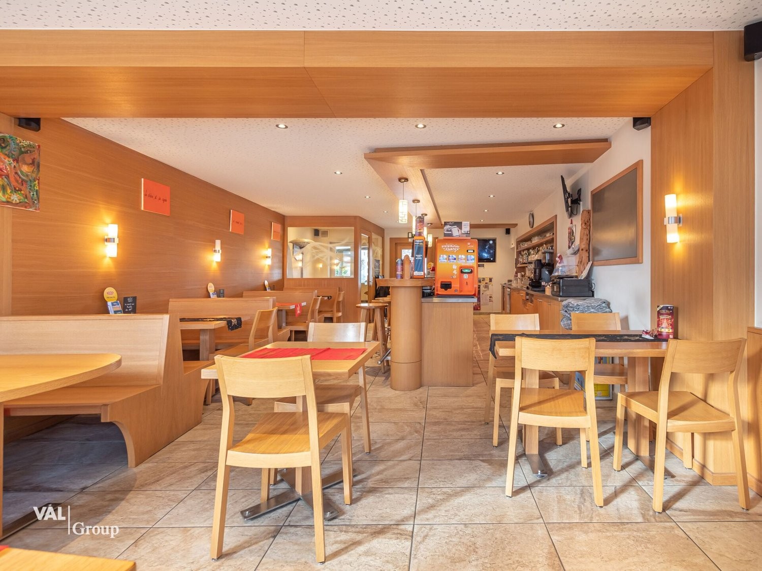 98m² negozio