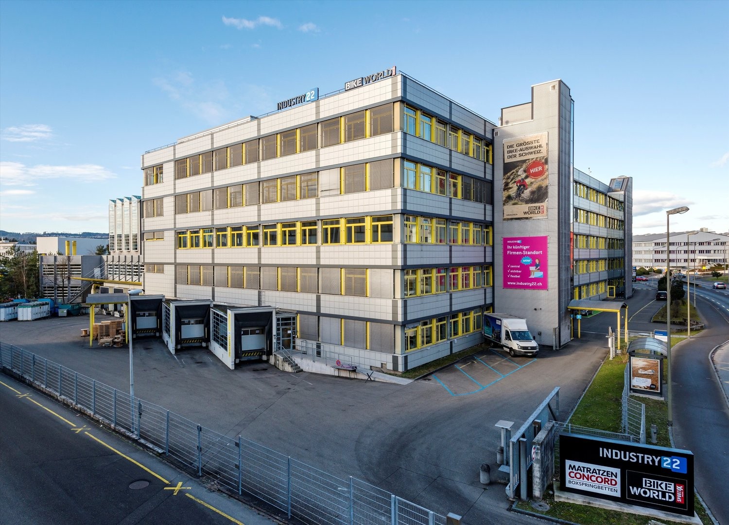 27m² office