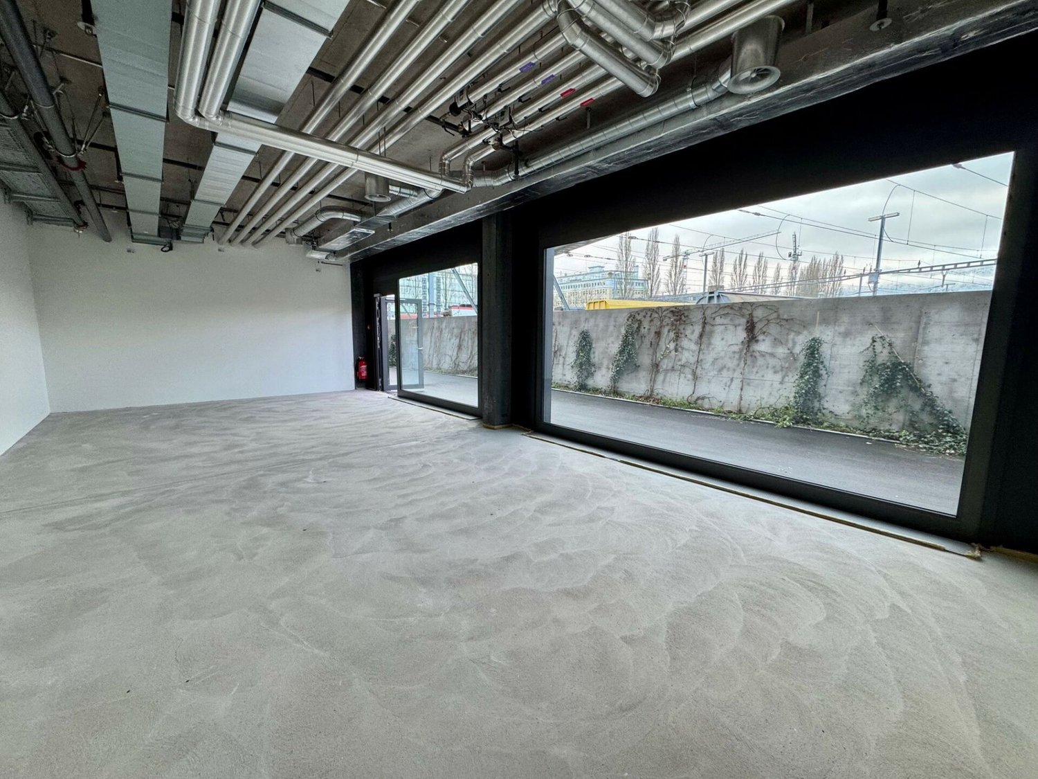 59m² office, photo 4 of 5