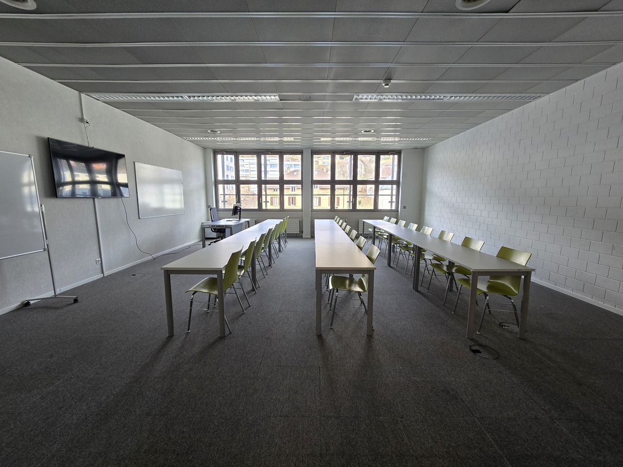 418m² office, photo 5 of 6