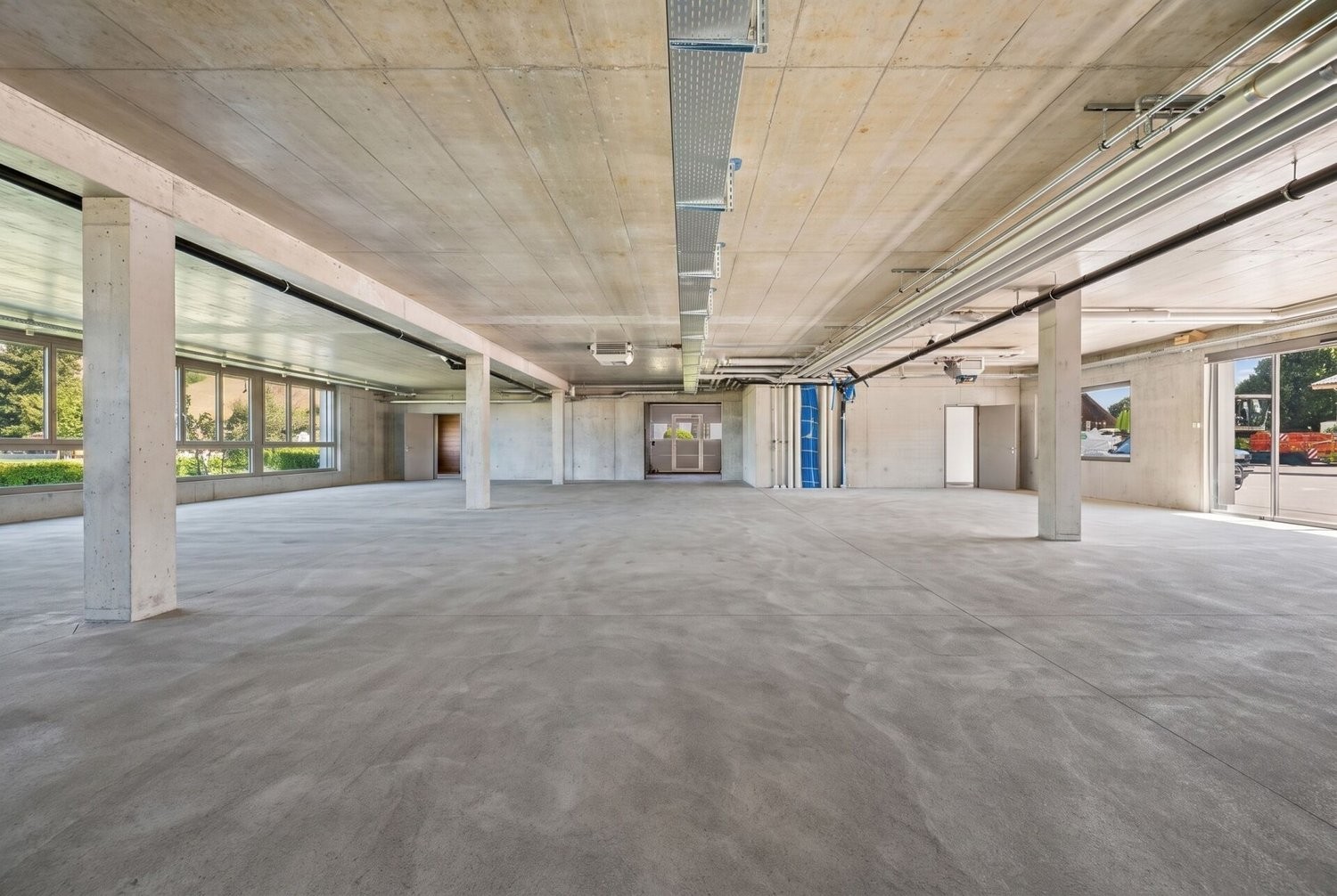 655m² commercial, photo 7 of 10