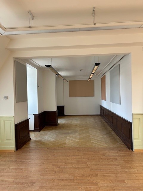 84m² commerciale