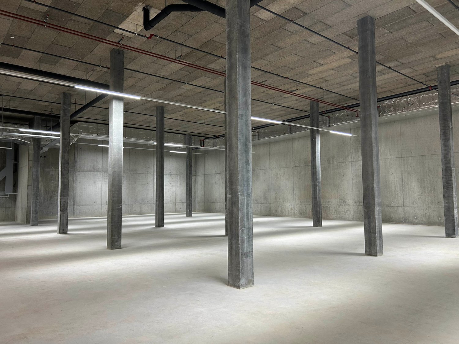 306m² oggetto industriale