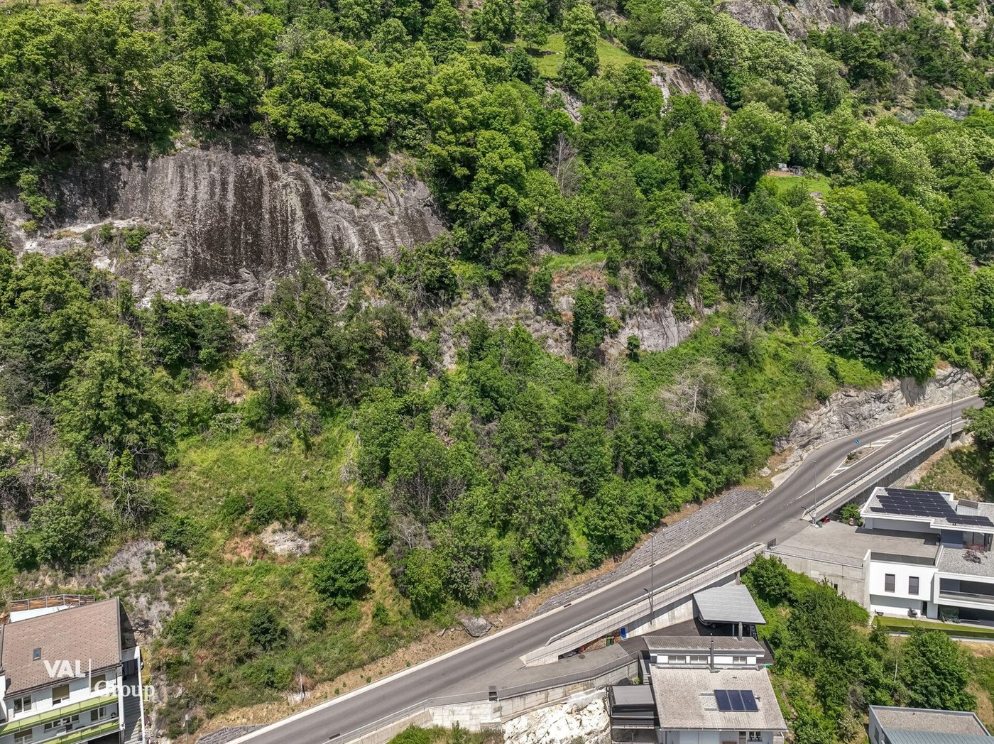 1769m² building land