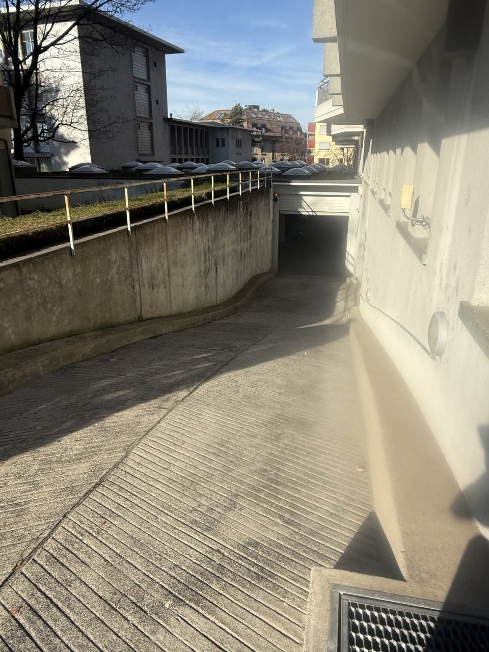 Underground slot, photo 4 of 5