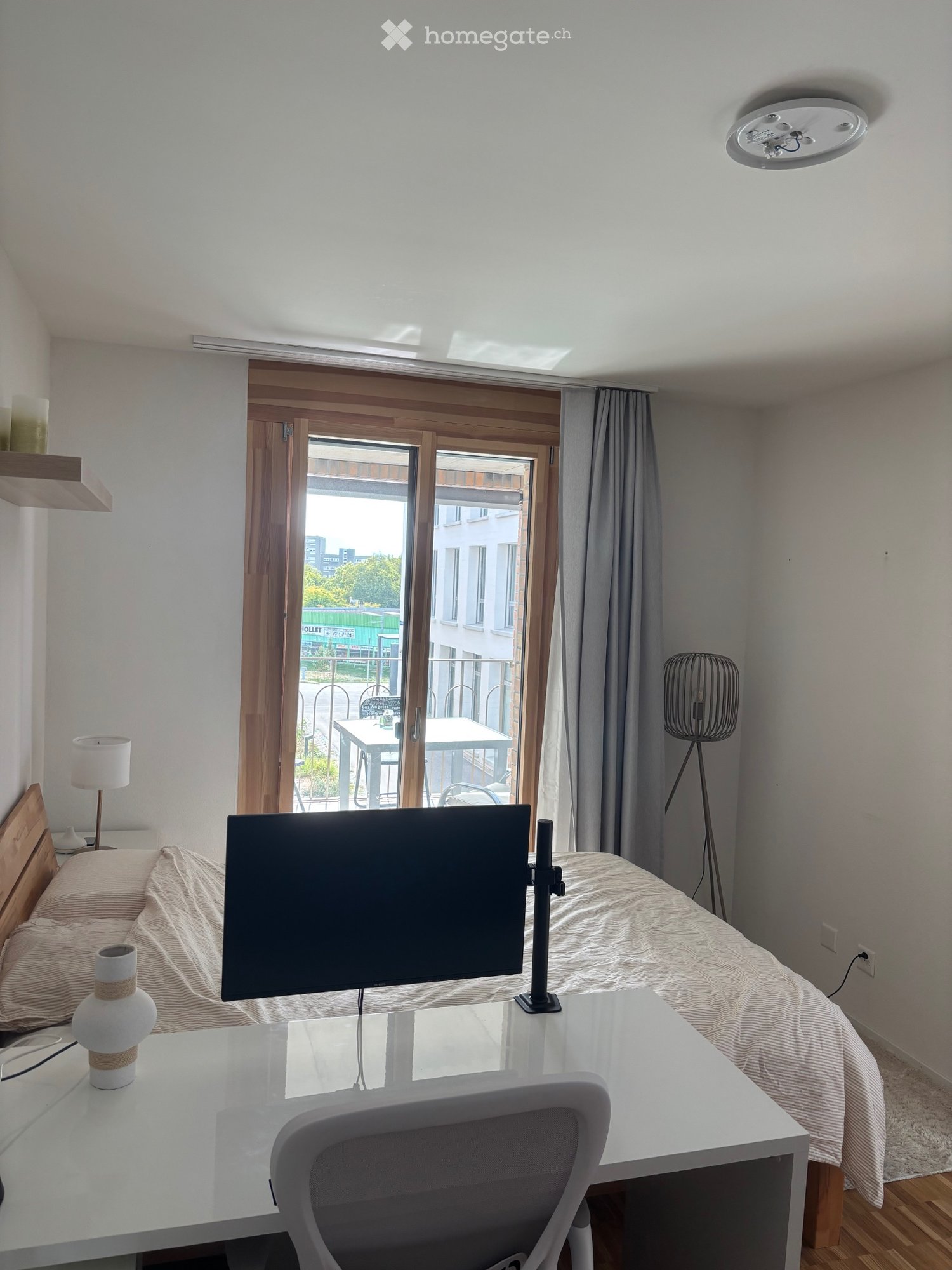 1 room single room