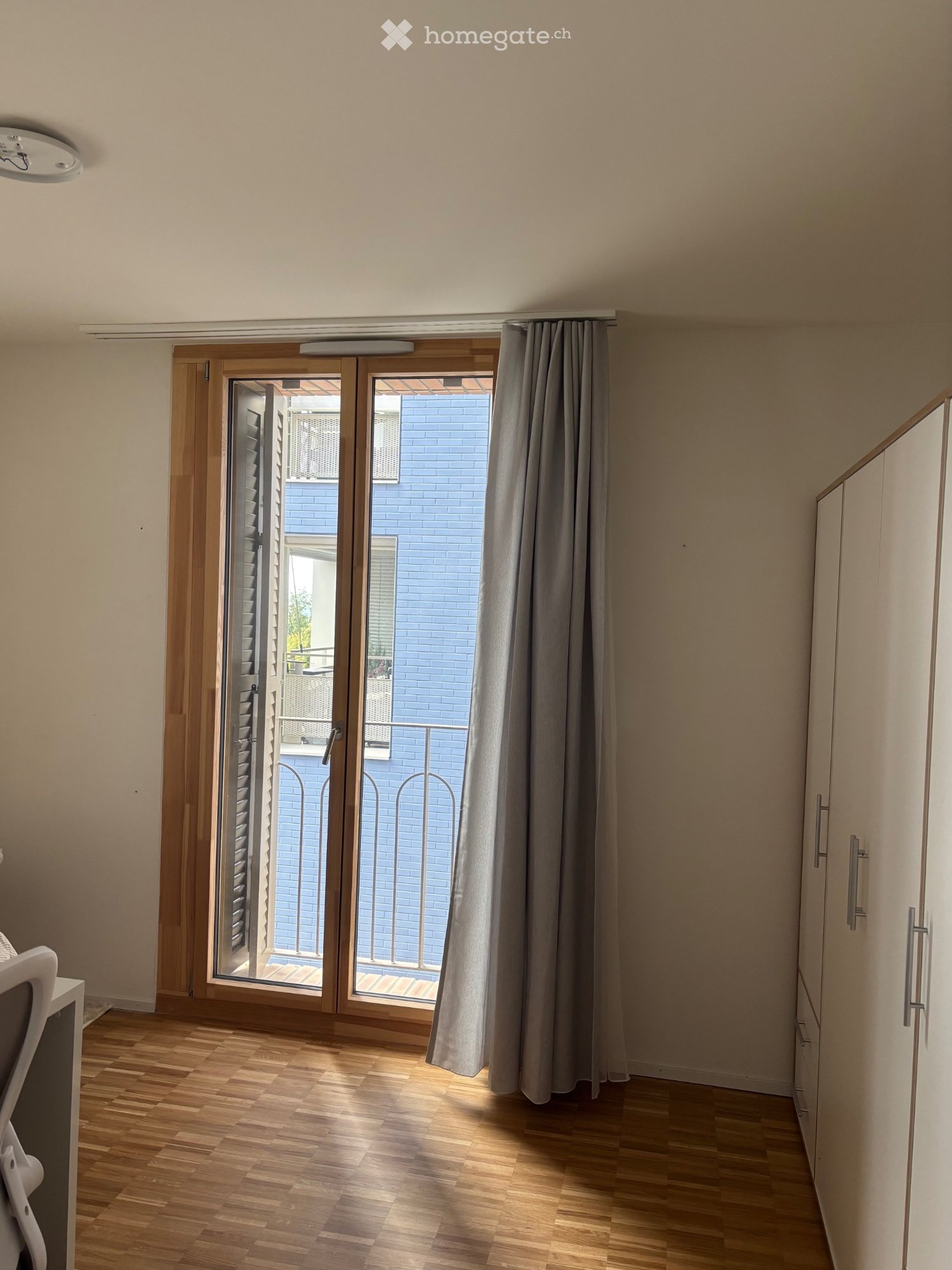 1 room single room