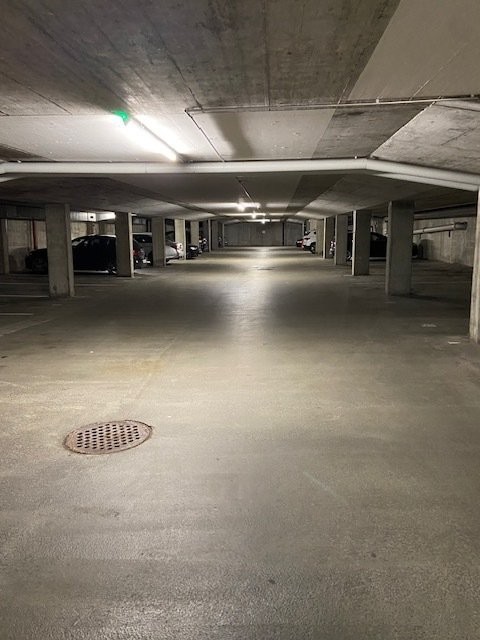 Underground slot, photo 2 of 4