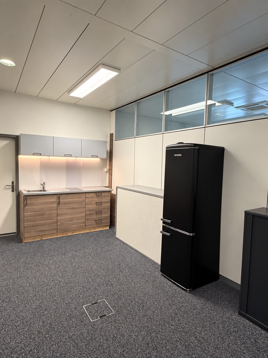 127m² office