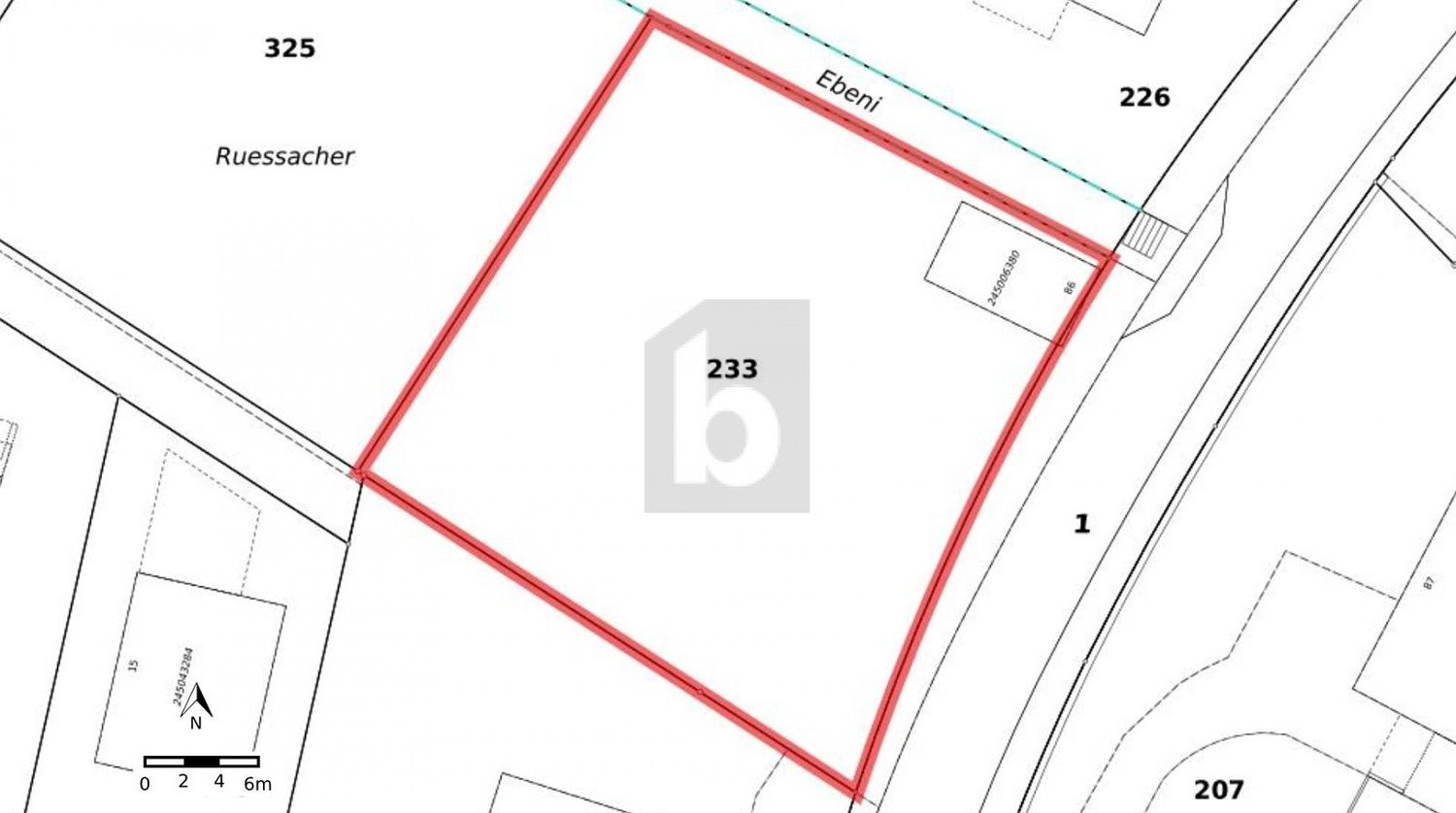853m² building land, photo 1 of 3