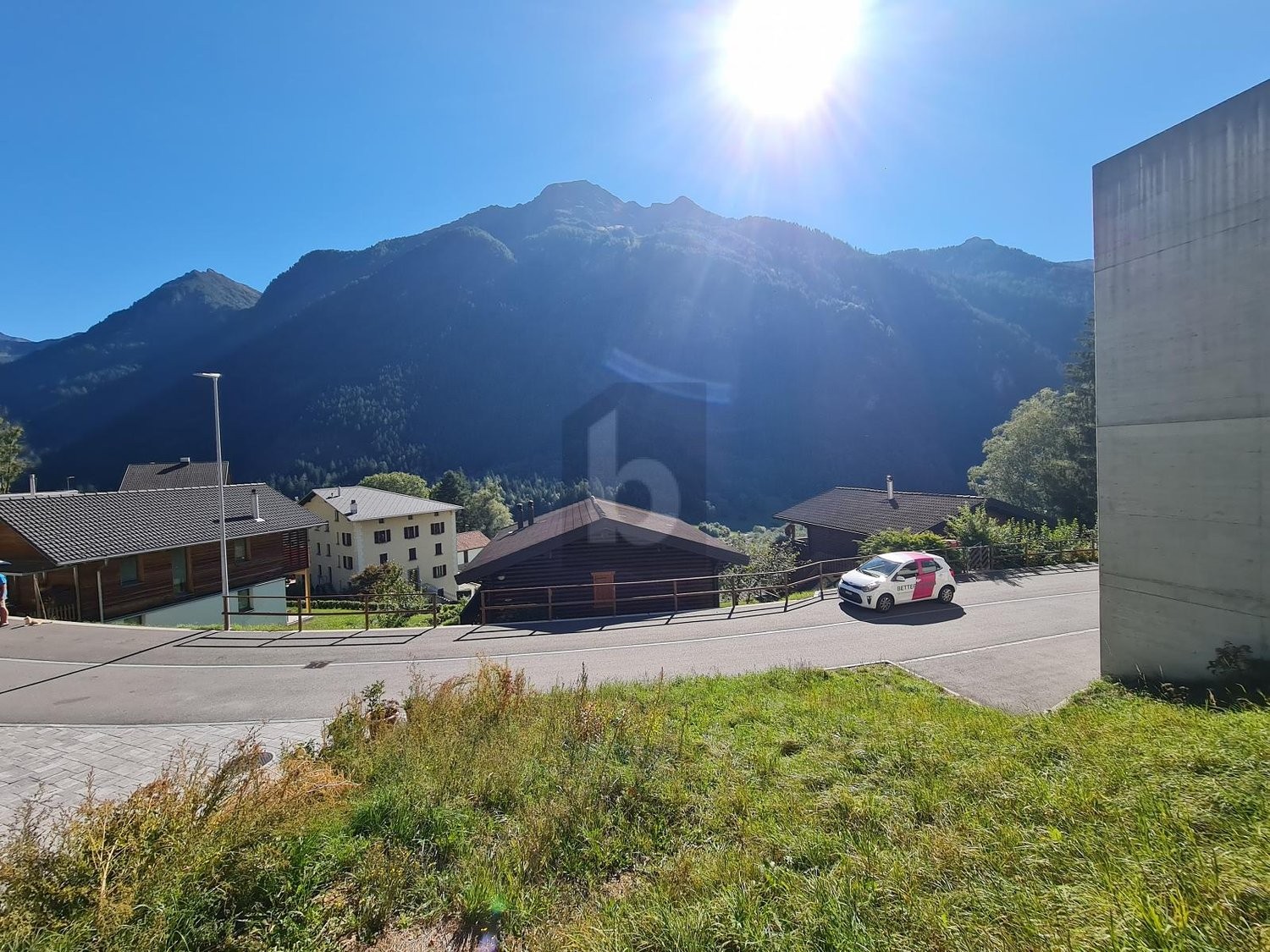 669m² building land, photo 2 of 4
