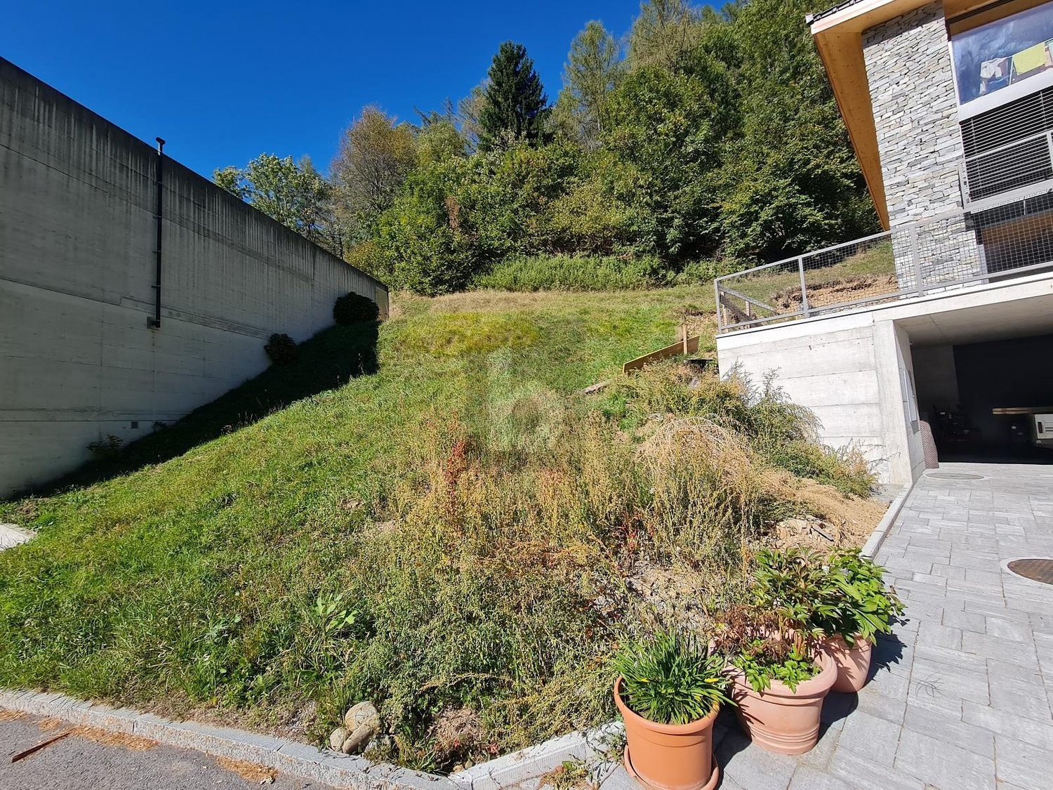 669m² building land, photo 4 of 4