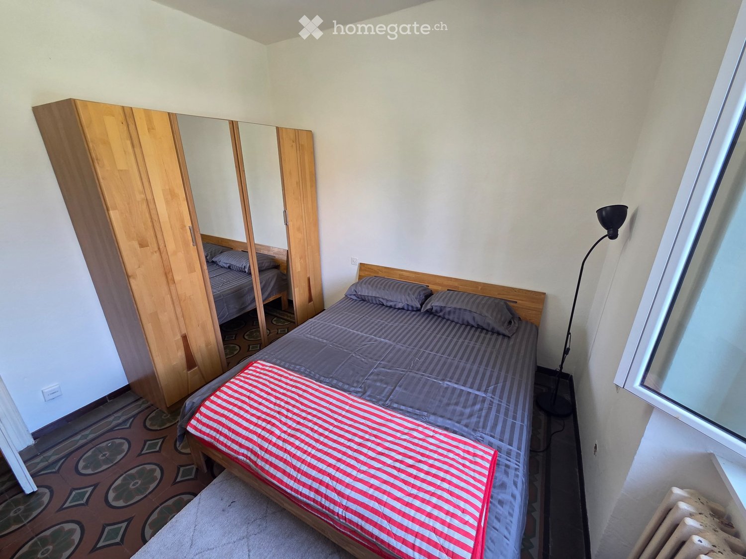 1 room apartment, photo 1 of 8