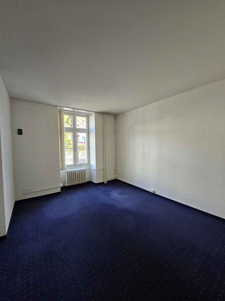 224m² office, photo 3 of 8