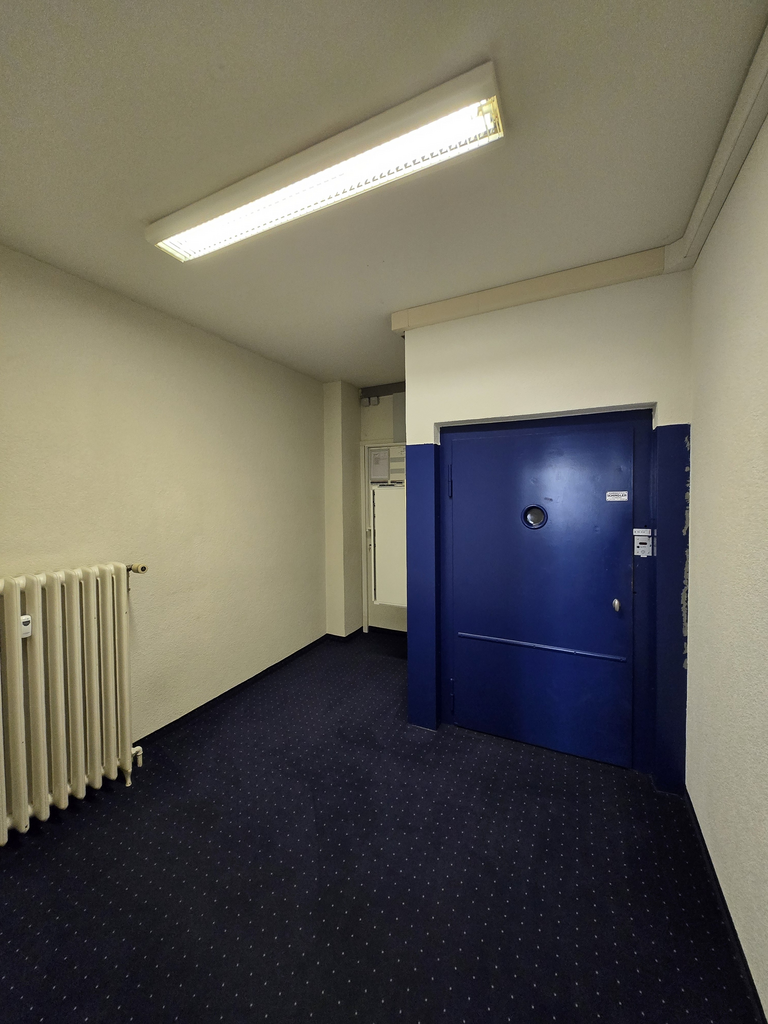 224m² office, photo 6 of 8