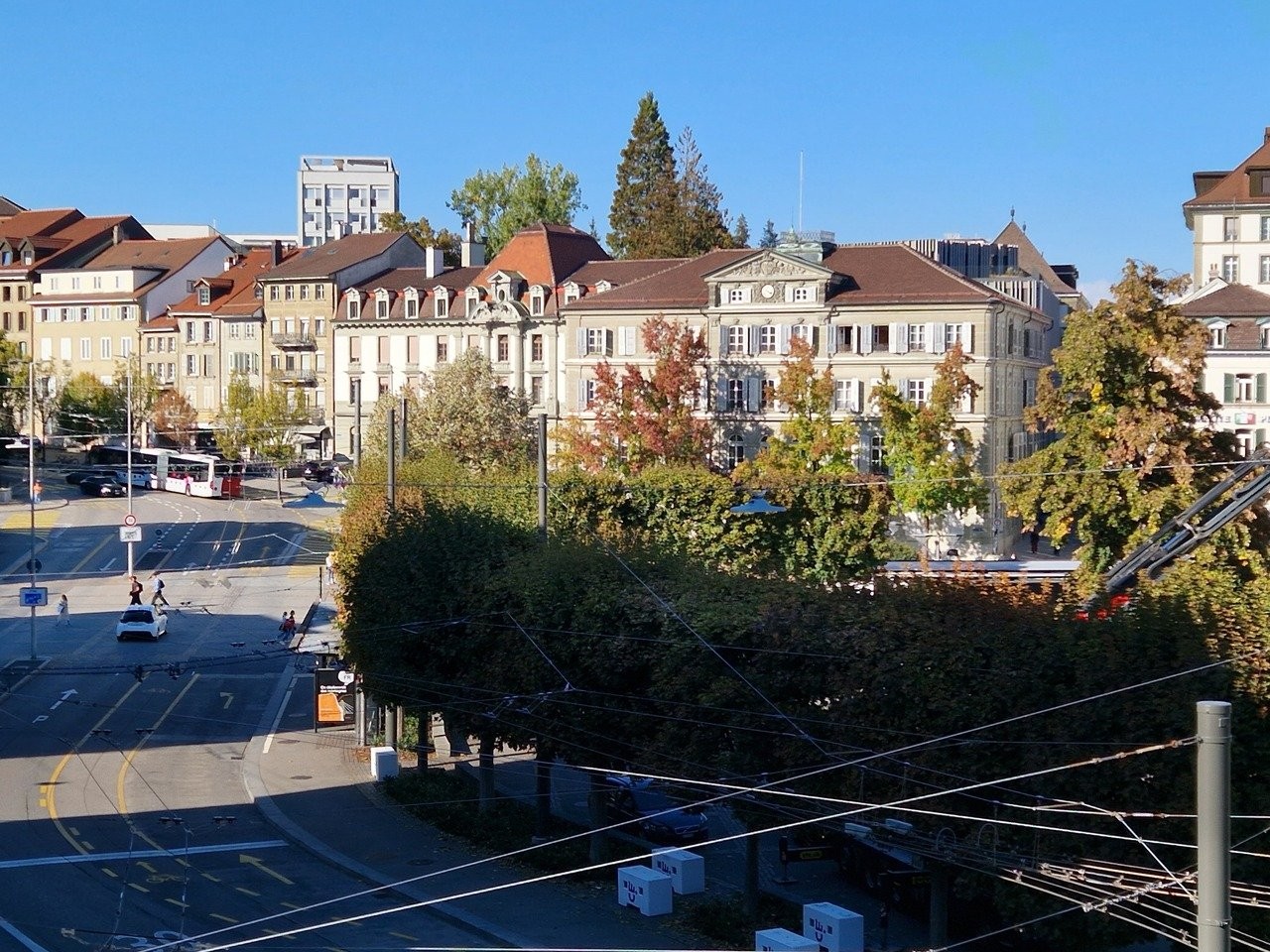 70m² office