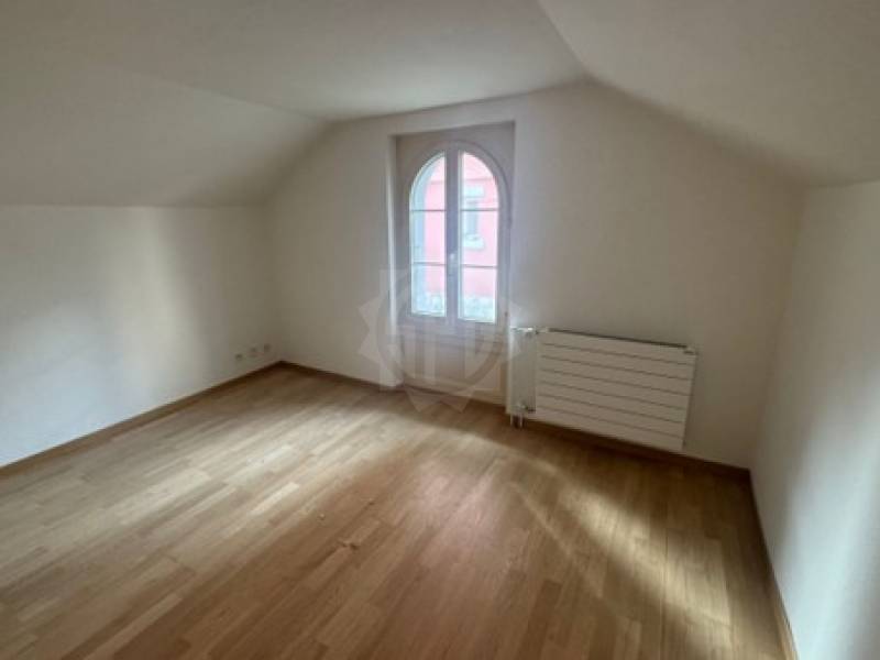 3 rooms apartment, photo 1 of 6