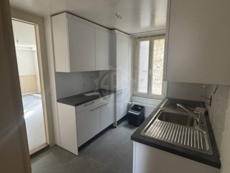 3 rooms apartment, photo 2 of 6