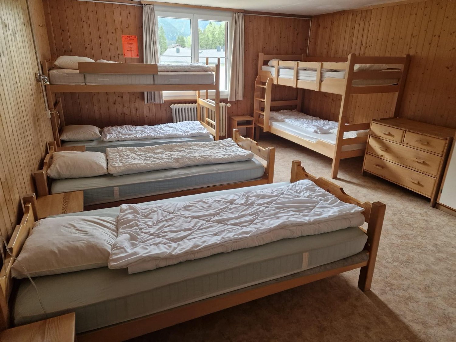 19 rooms chalet, photo 8 of 10