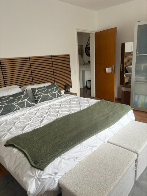 4 rooms apartment, photo 1 of 6