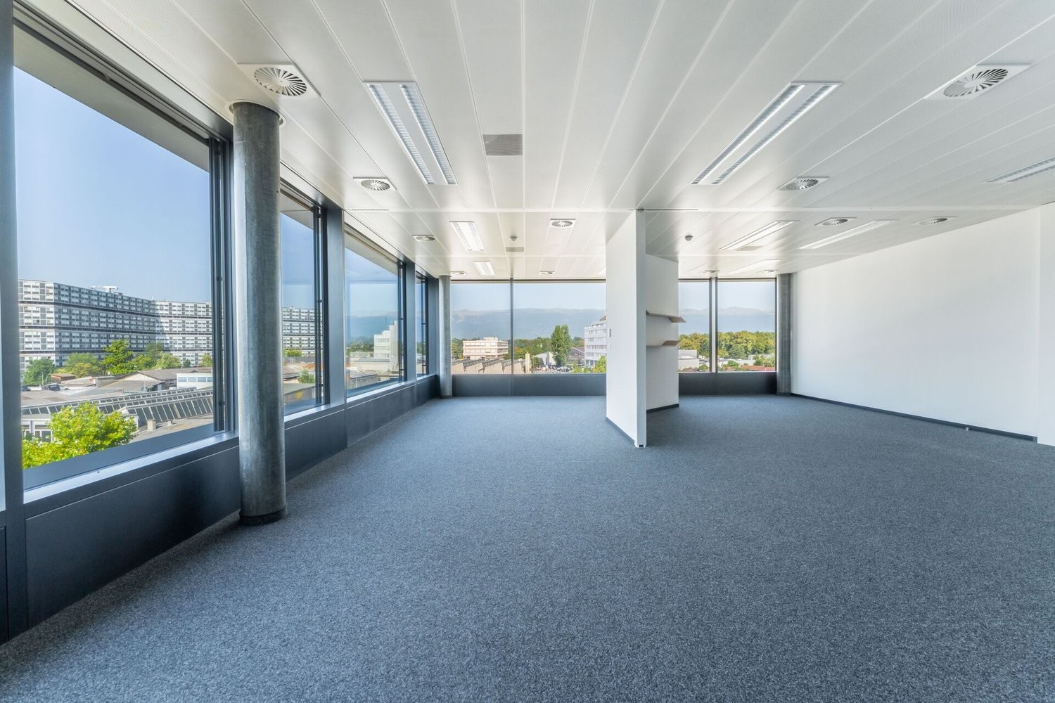 Office, photo 2 sur 7