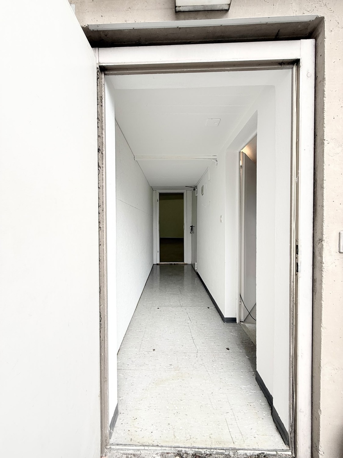 92m² commercial, photo 4 of 6