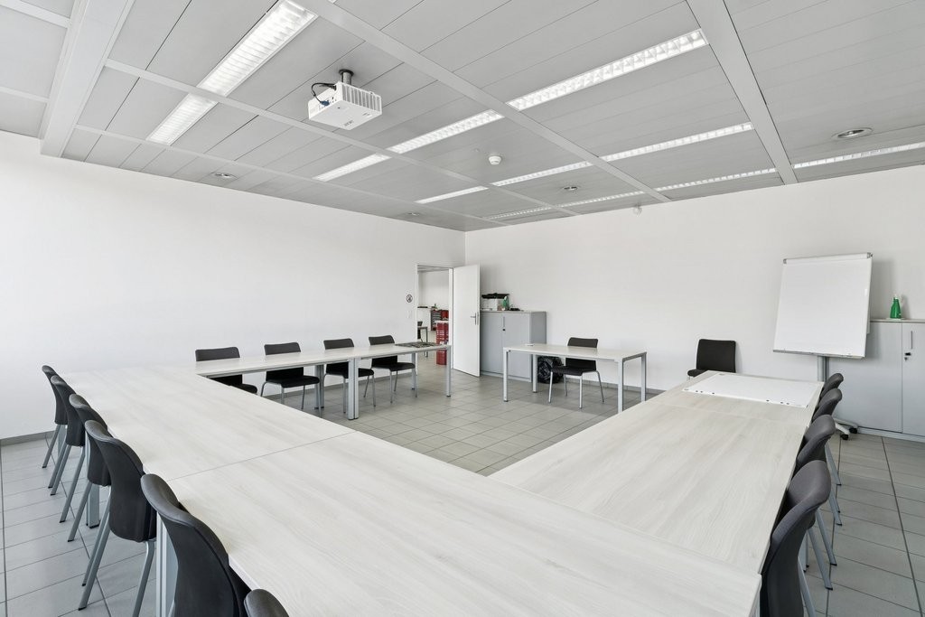 235m² commerciale