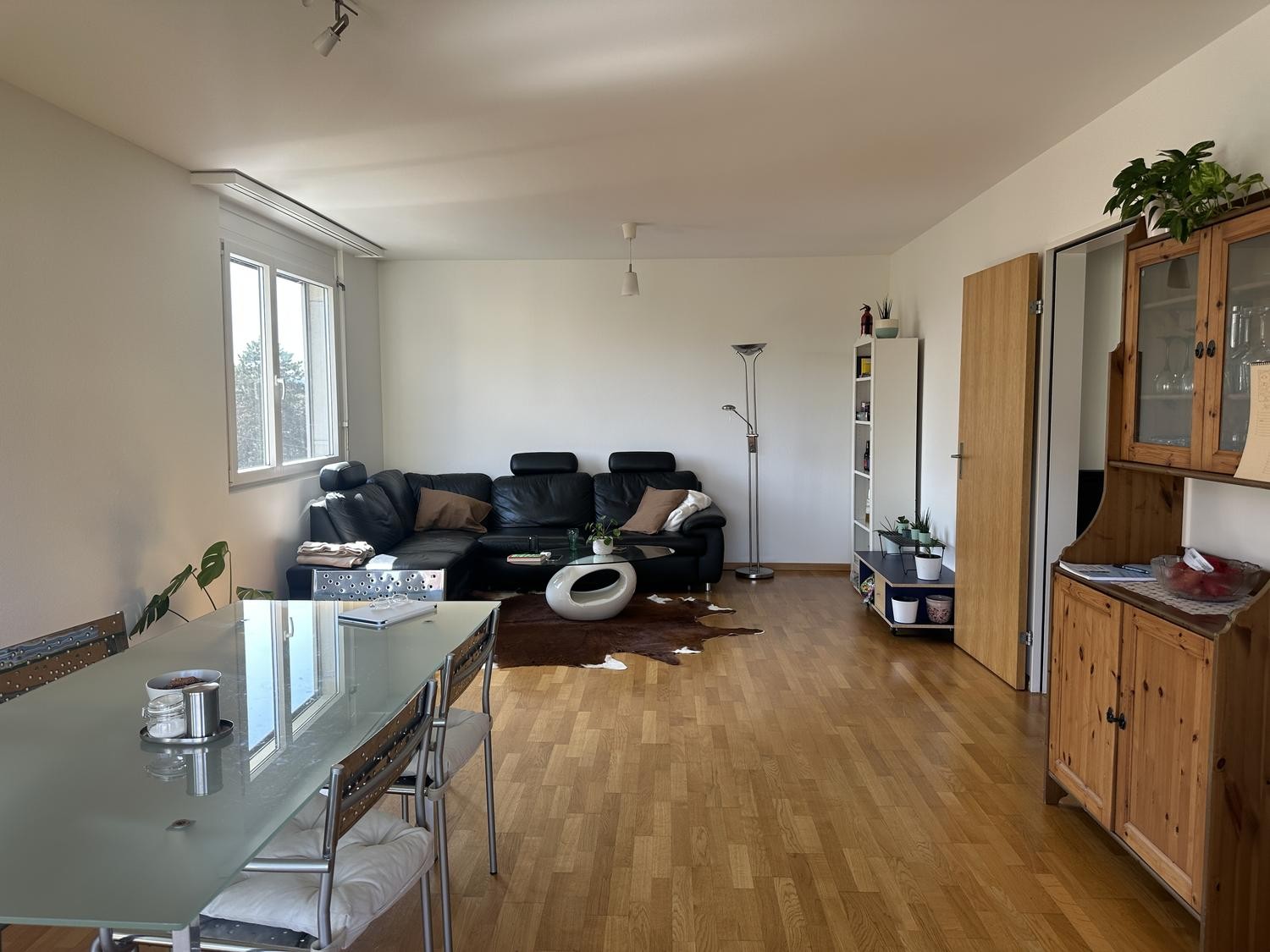 4 rooms apartment, photo 1 of 10